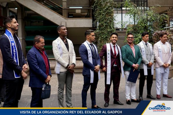 LOS “REYES DEL ECUADOR” VISITAN EL HGADPCH