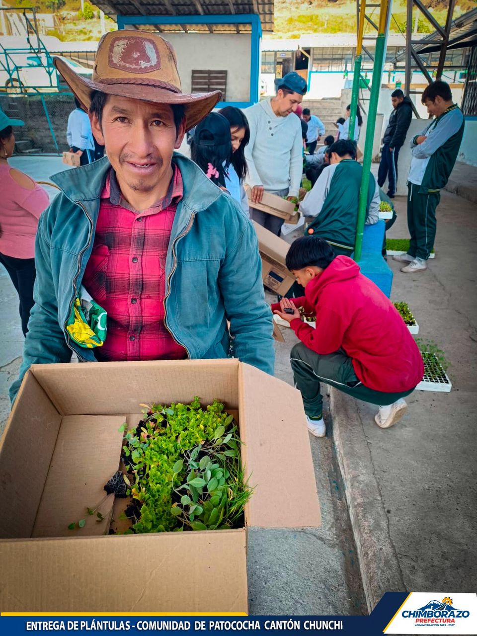 ENTREGA DE PLÁNTULAS CANTÓN CHUNCHI