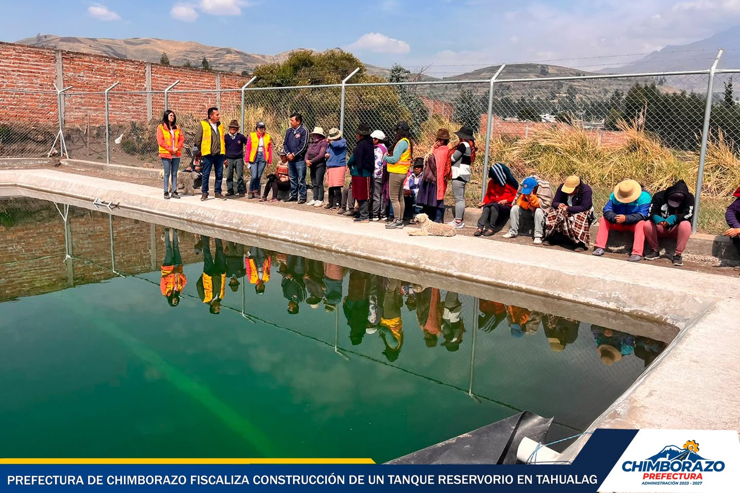 PREFECTURA FISCALIZA OBRA EN TAHUALAG – SAN ANDRÉS