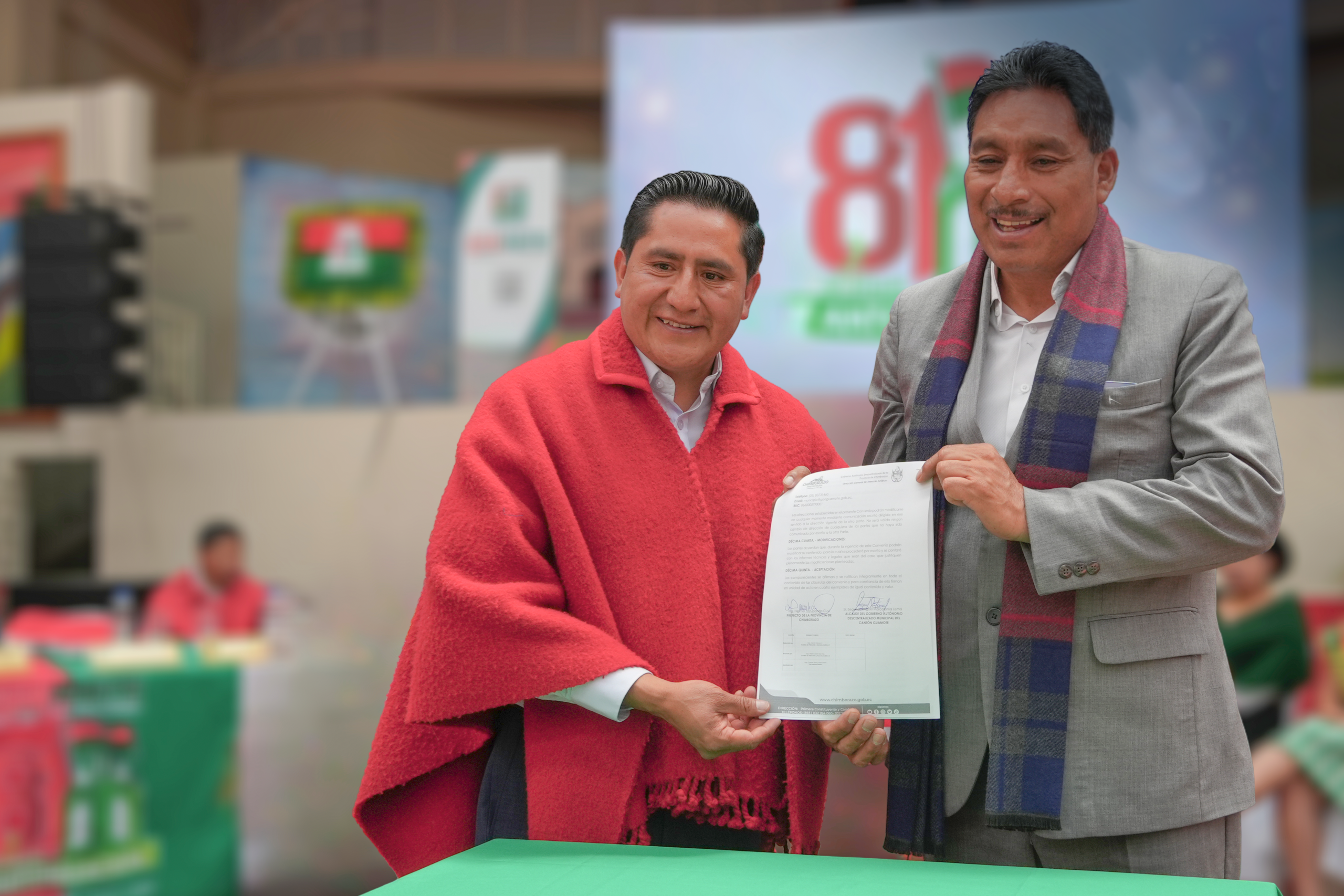 EL ING. HERMEL TAYUPANDA REAFIRMA SU COMPROMISO CON EL DESARROLLO DE GUAMOTE MEDIANTE LA FIRMA DE CINCO CONVENIOS INTERINSTITUCIONALES.