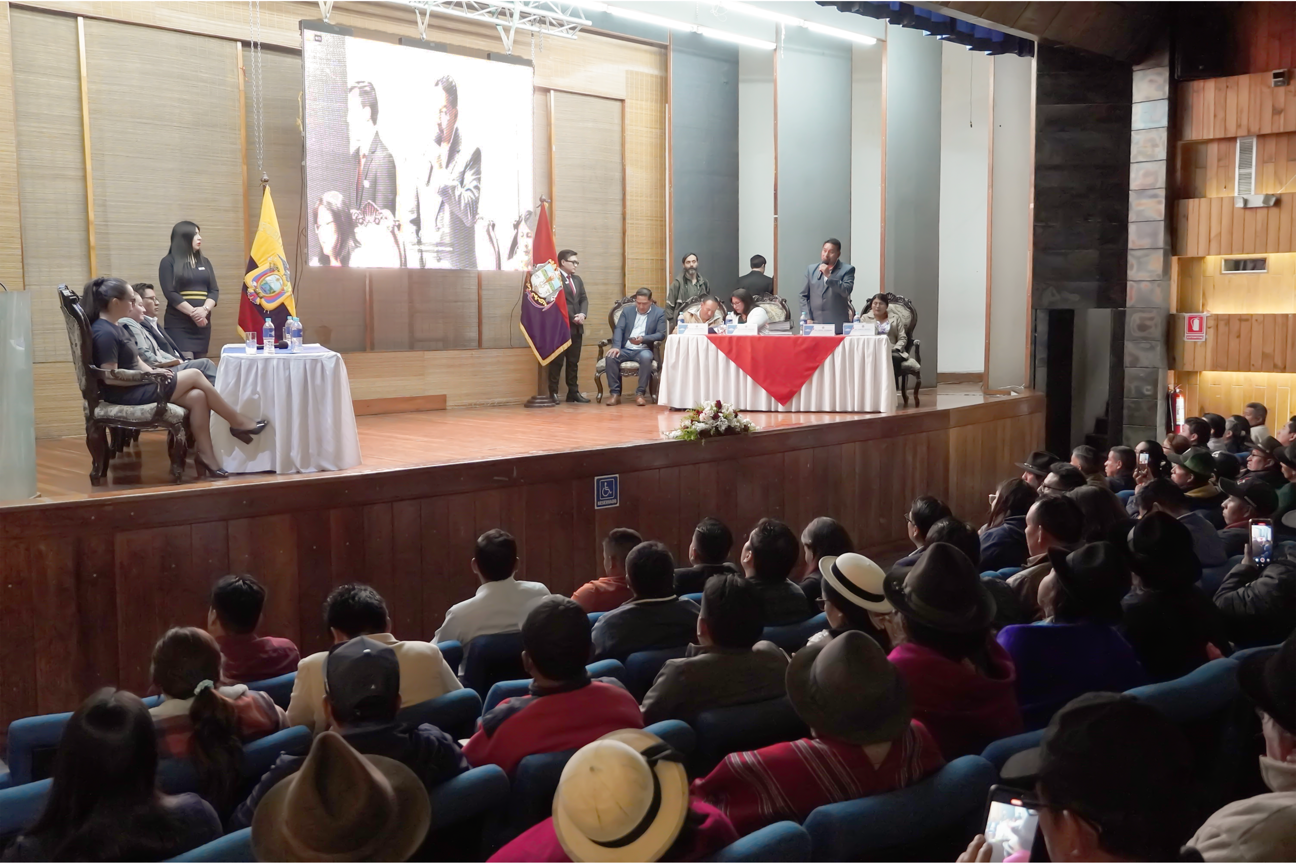 Chimborazo entregó al Prefecto Hermel Tayupanda el Mandato del Presupuesto Participativo 2026
