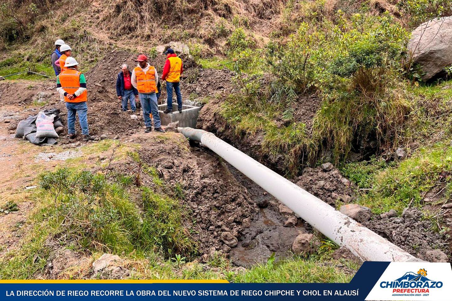 DIRECCIÓN DE RIEGO RECORRE AVANCE DE OBRA EN ALAUSÍ