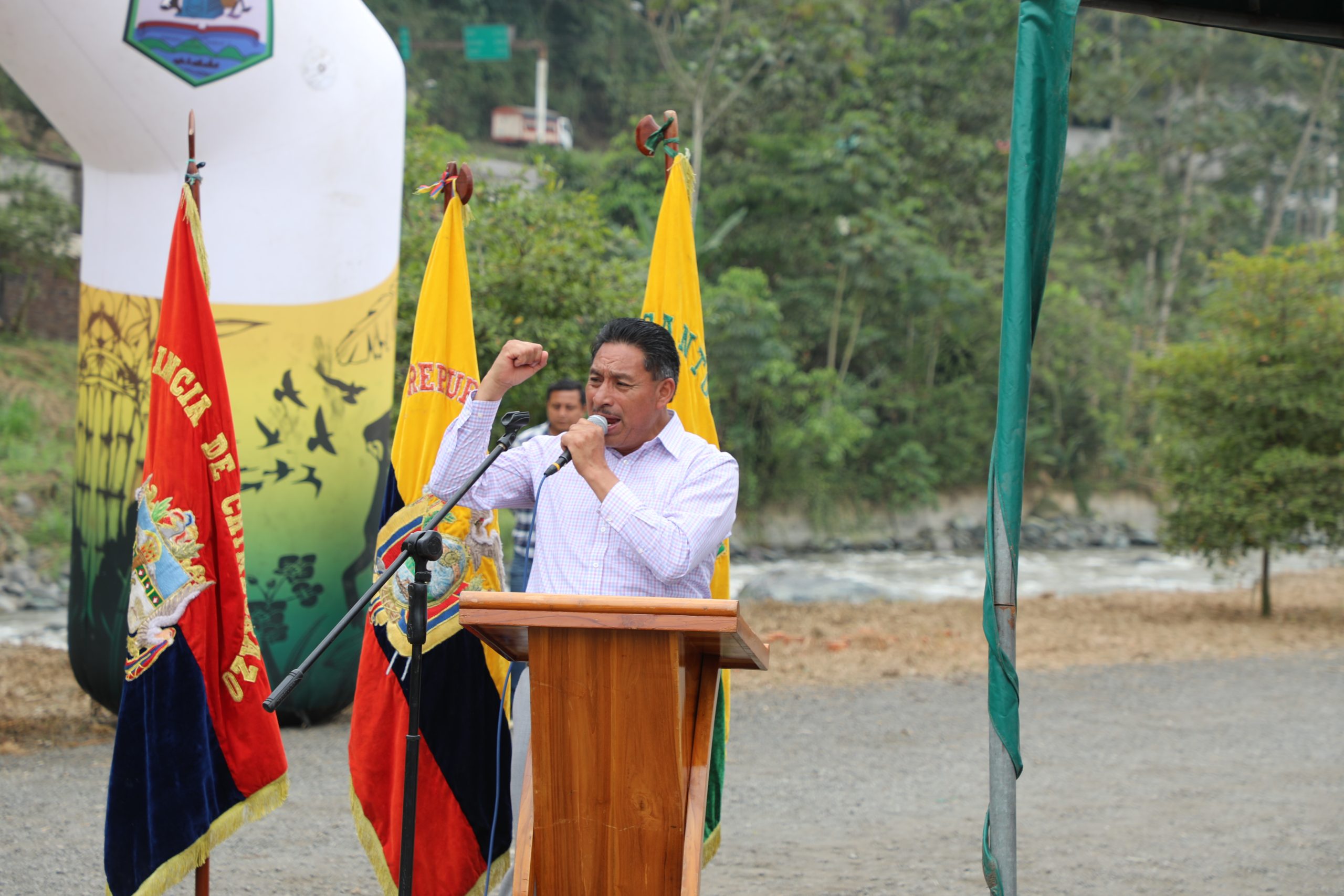 Ing. Hermel Tayupanda ejecuta el Dragado del río Chimbo en coordinación con la Prefectura de Bolívar y el GAD Municipal de Cumandá.